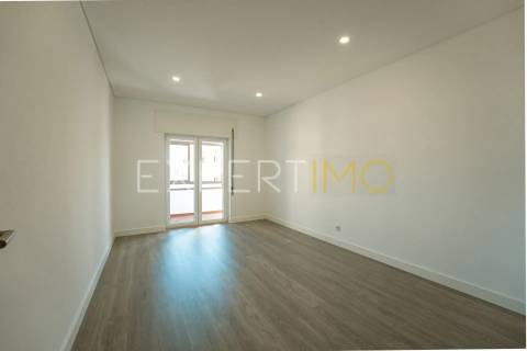 Apartamento T3 Renovado no Centro de Mortágua – 198.000€