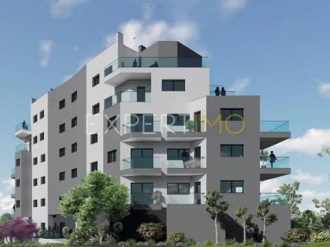 Apartamento Novo T2, a 200 m da Praia, de Armação, ALGARVE