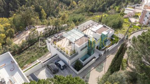 Moradia        , usado