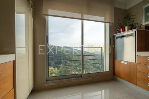 Moradia        , usado