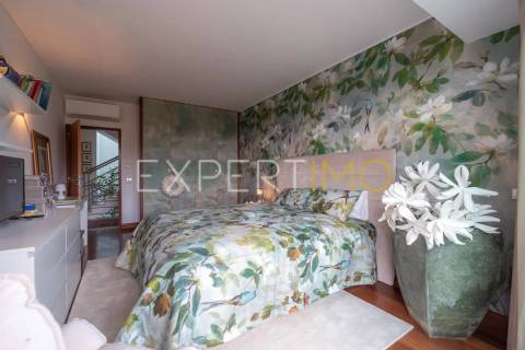 Moradia        , usado