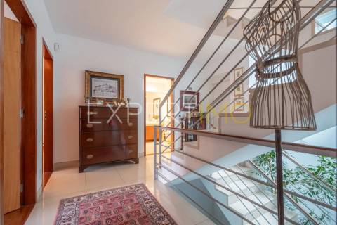 Moradia        , usado