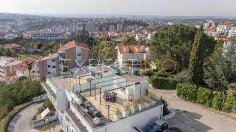 Moradia        , usado