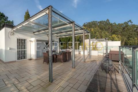 Moradia        , usado