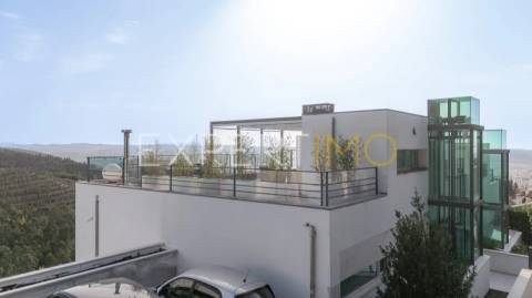 Moradia        , usado