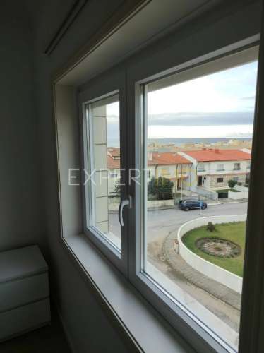 Apartamento T3 Remodelado em Labruge