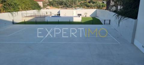 Apartamento T2, Novo, com Suite e garagem dupla (condomínio com piscina)