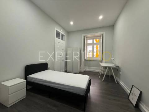 Apartamento T7 com 233m2, totalmente remodelado em Celas, Coimbra