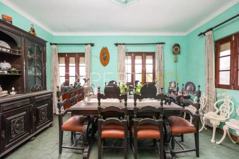 Moradia T3  com garagem ampla e terreno