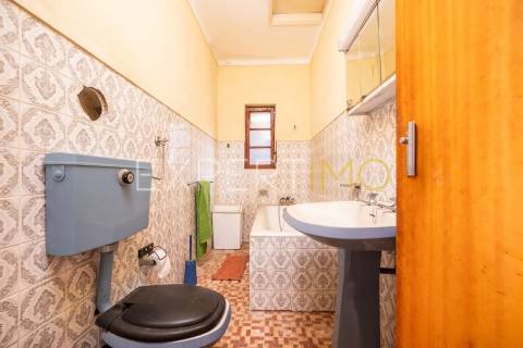 Moradia T3  com garagem ampla e terreno