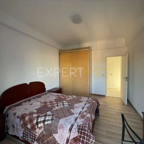 Apartamento com 3 quartos totalmente remodelado na Reboleira Amadora