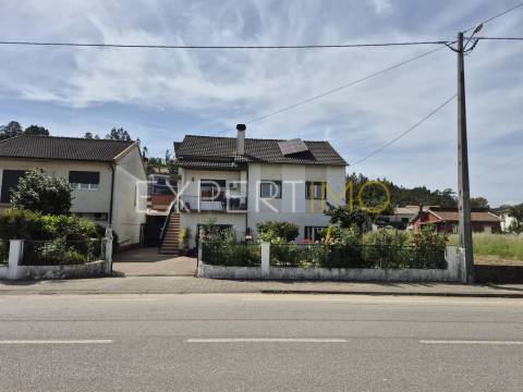 APARTAMENTO T2 | Rés do Chão | Vila Meã | 120.000€