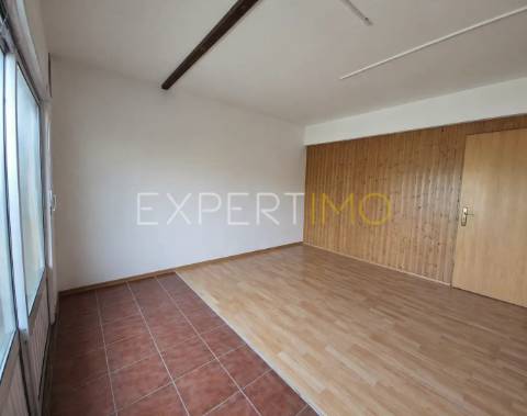 APARTAMENTO T2 | Rés do Chão | Vila Meã | 120.000€