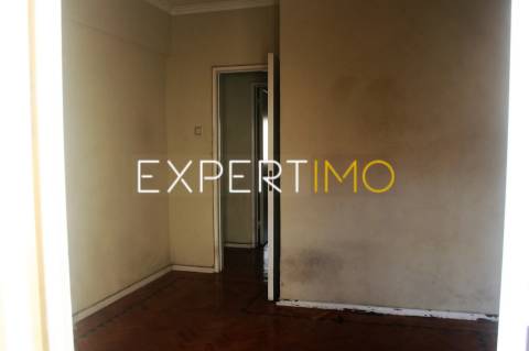 Apartamento T1 para remodelar