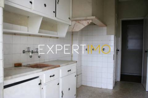 Apartamento T1 para remodelar