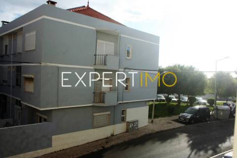 Apartamento T1 para remodelar