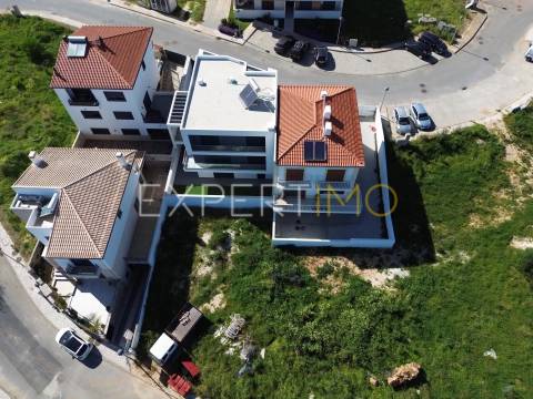 Moradia NOVA na Mexilhoeira Grande