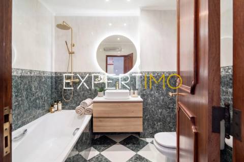 Apartamento T3 na Av. Dr. António Rodrigues Manito - Bairro do Liceu - Setúbal