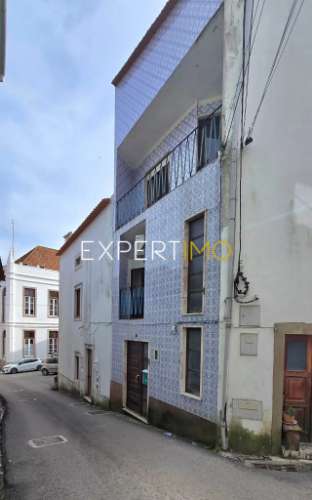 Moradia T2 +1 no Centro de Montemor O Velho