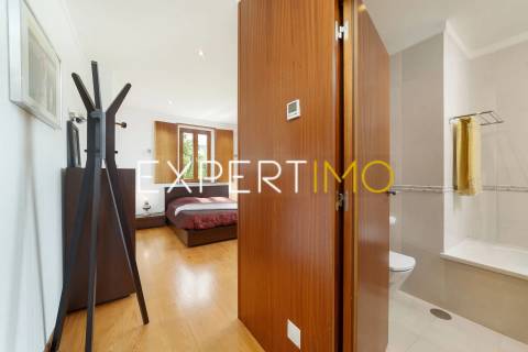 Moradia T5 com Piscina coberta