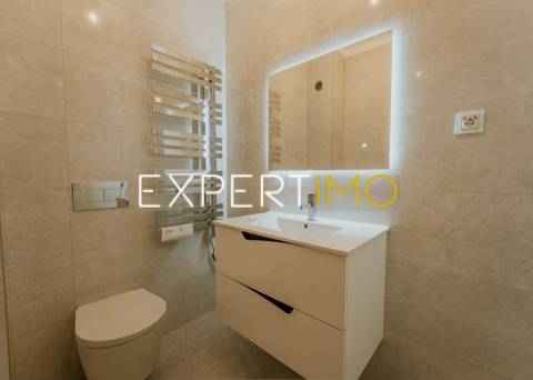 Apartamento T3+1 Totalmente Remodelado