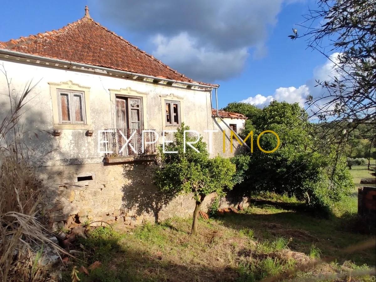Moradia para reconstruir a 5mn de Pombal / Vila Cã, Distrito de Leiria