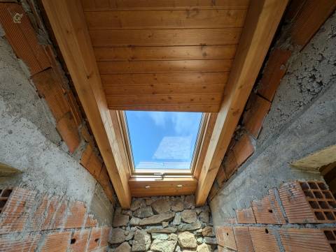 Moradia Rústica T3 Venda em Vale de Prazeres e Mata da Rainha,Fundão