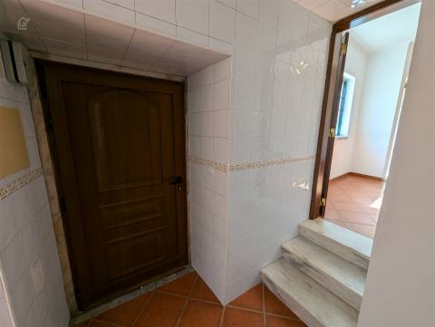 Moradia Geminada T5 Venda em Abrigada e Cabanas de Torres,Alenquer