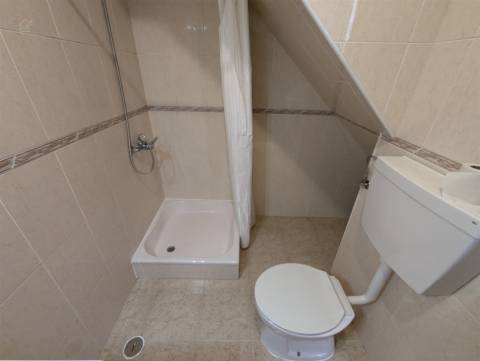 Moradia Geminada T5 Venda em Abrigada e Cabanas de Torres,Alenquer