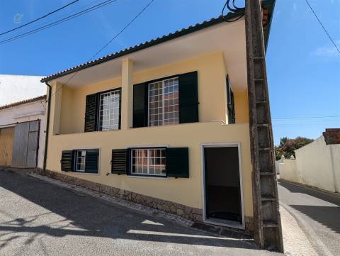 Moradia Geminada T5 Venda em Abrigada e Cabanas de Torres,Alenquer