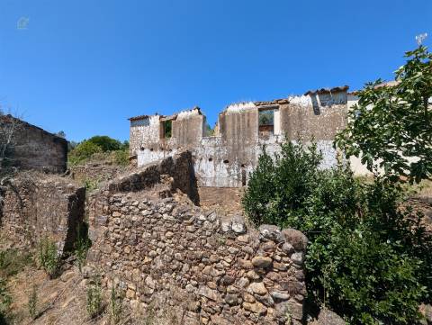 Moradia Rústica T3 Venda em Vila de Rei,Vila de Rei