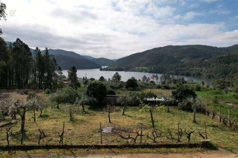 Terreno Para Construção T4 Venda em Cernache do Bonjardim, Nesperal e Palhais,Sertã