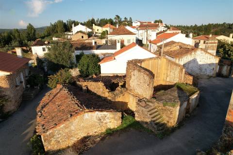 Moradia T4 Venda em Vila de Rei,Vila de Rei