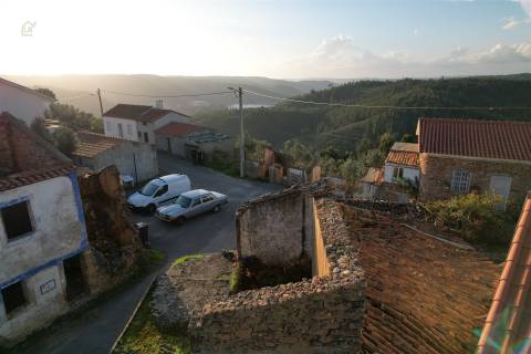 Moradia T4 Venda em Vila de Rei,Vila de Rei