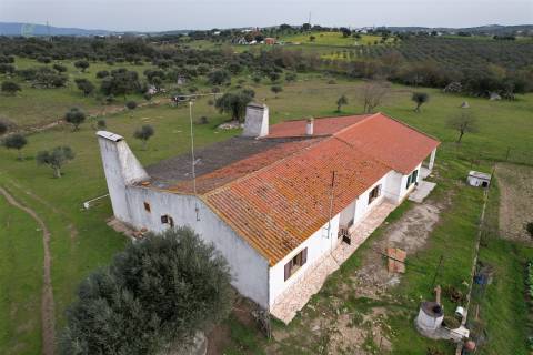 Quinta T4 Venda em Redondo,Redondo