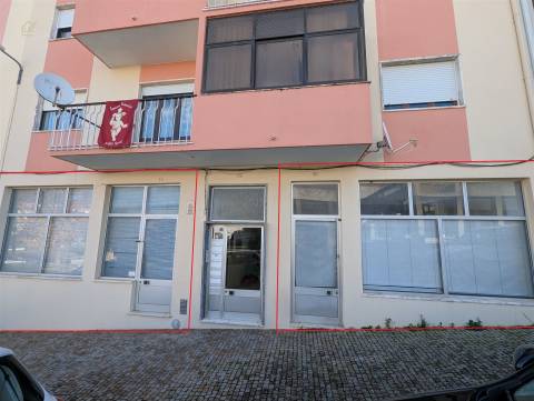 Loja T2 Venda em Proença-a-Nova e Peral,Proença-a-Nova