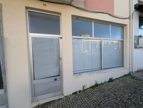 Loja T2 Venda em Proença-a-Nova e Peral,Proença-a-Nova