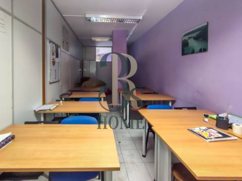 Excelente loja em Vila Nova de Gaia