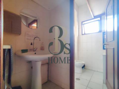 Excelente loja em Vila Nova de Gaia