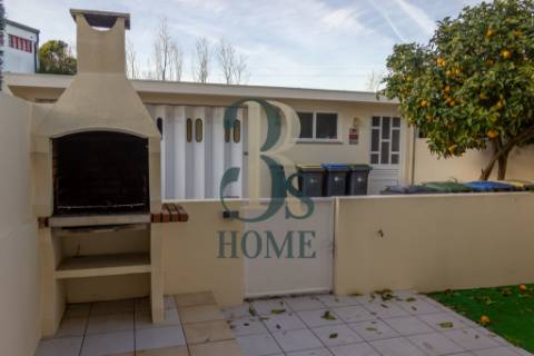 Moradia T4 junto ao ISMAI