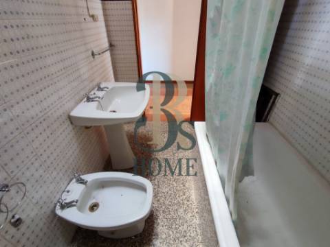 Excelente Moradia T2+1 em Banda