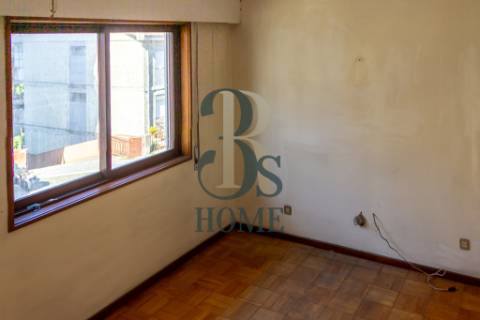 Excelente Moradia T2+1 em Banda