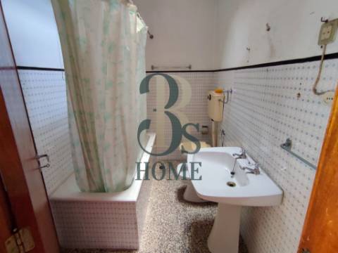 Excelente Moradia T2+1 em Banda