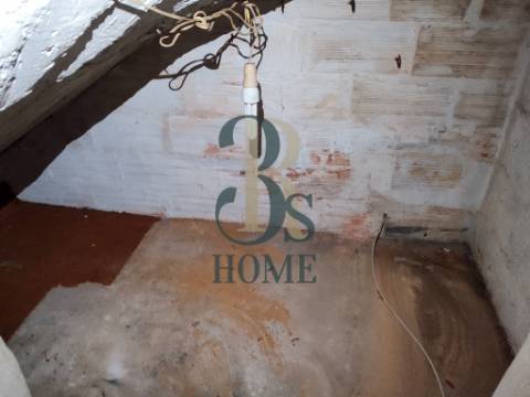 Excelente Moradia T2+1 em Banda