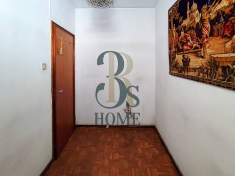 Excelente Moradia T2+1 em Banda