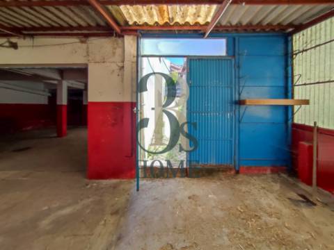 Garagem/Armazém perto El Corte Inglês
