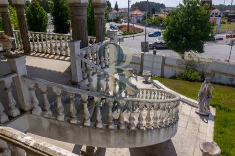 Deslumbrante Moradia em Santa Maria da Feira