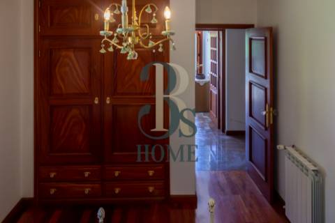 Deslumbrante Moradia em Santa Maria da Feira