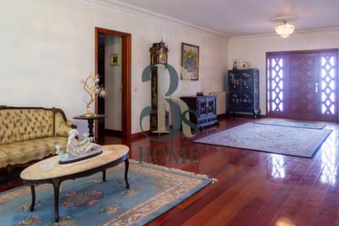 Deslumbrante Moradia em Santa Maria da Feira