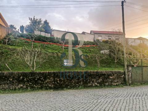 Terreno urbano para construção em Avintes